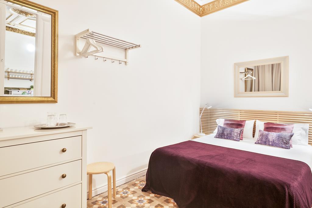Plaza Catalunya Guest House Barcelona Room photo