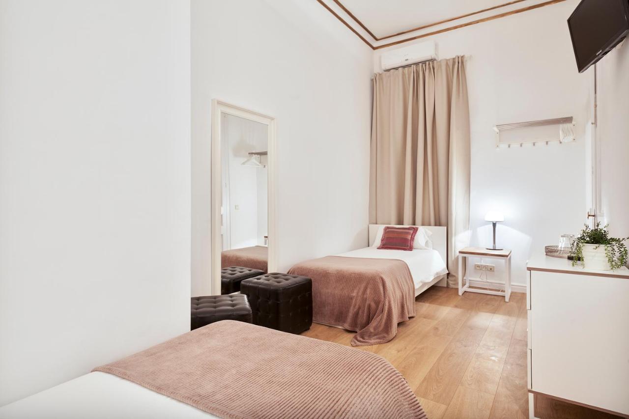 Plaza Catalunya Guest House Barcelona Exterior photo